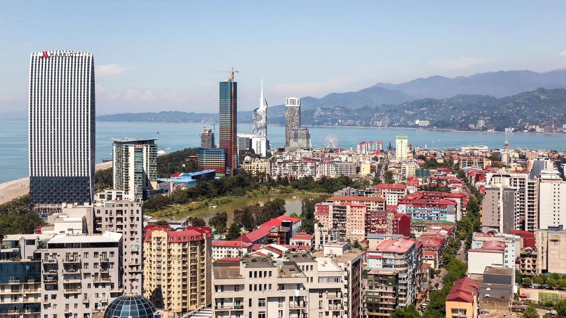 Onyx Palace Delux Batumi Apartament
